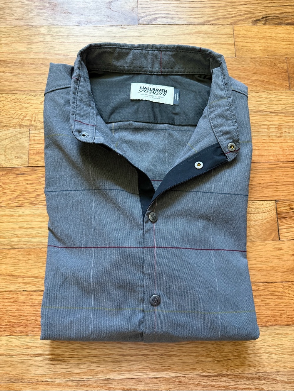 Fjallraven Men’s Grey Windowpane Casual Button-Down Shirt